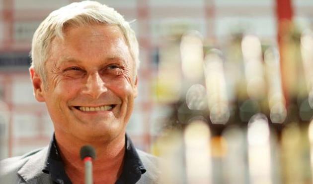 Армин Фе, bundesliga.de