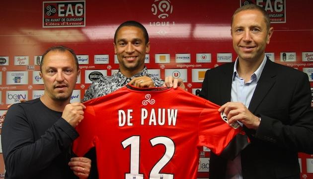 Нилл де Паув, eaguingamp.com