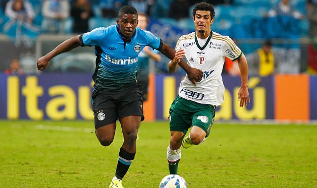 Эжидио (справа), Getty Images