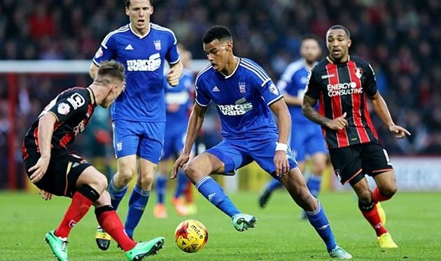 Тайрон Мингз (в центре), Action images