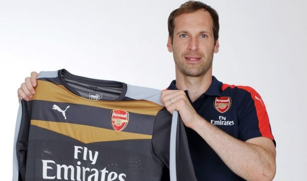 ПЕТР ЧЕХ, ФК АРСЕНАЛ