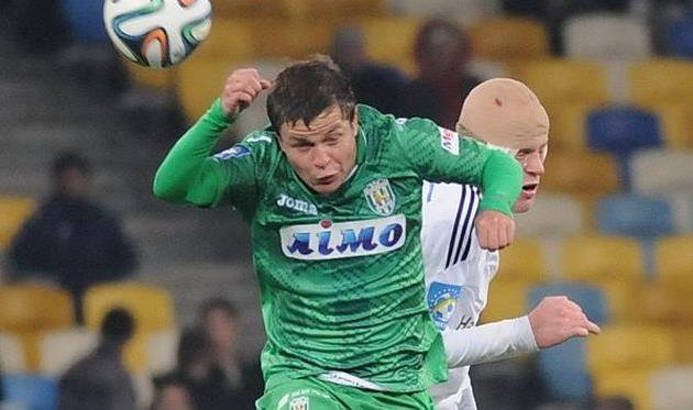 Кожанов против Бурды, фото И. Хохлова, Football.ua