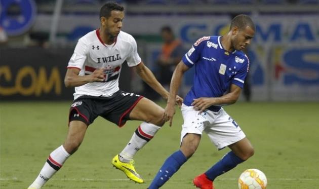 Соуза (слева), sambafoot.com