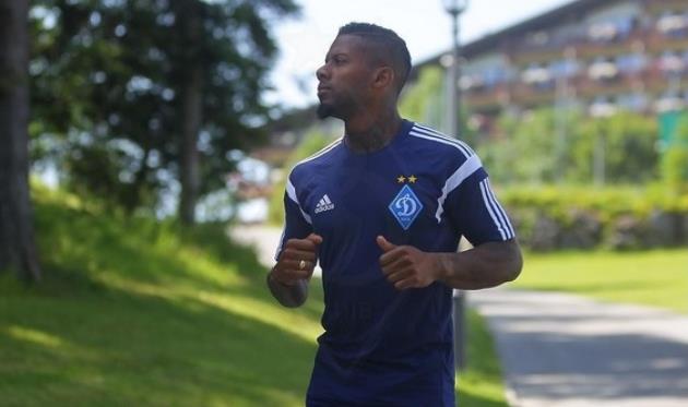 Джермейн Ленс, fcdynamo.kiev.ua