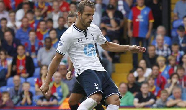 РОБЕРТО СОЛДАДО, АР