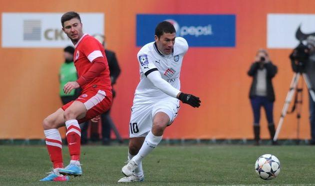 Оберемко против Гельзина, фото И. Хохлова, Football.ua