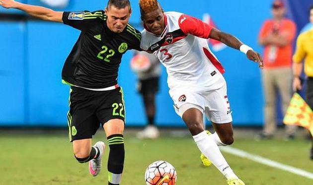 Агилар против Джонса, twitter.com