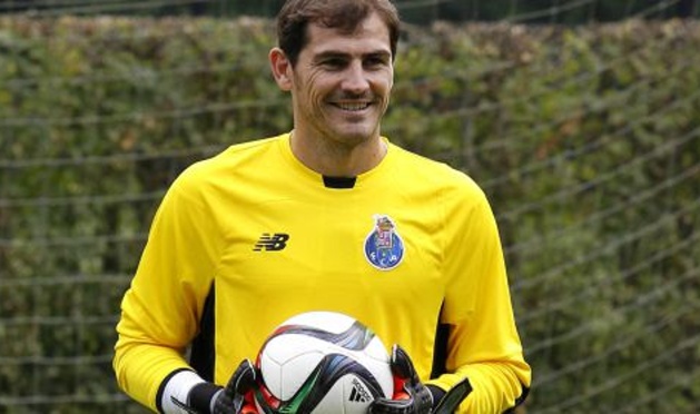 Икер Касильяс, AS