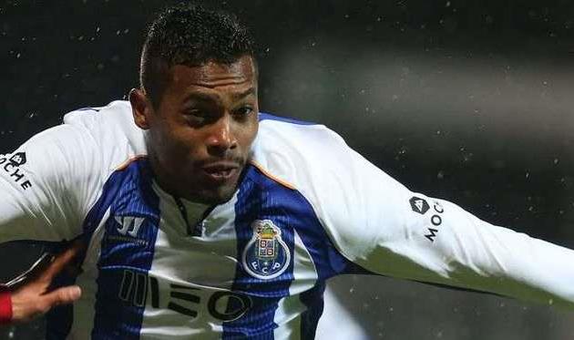 Алекс Сандро, abola.pt