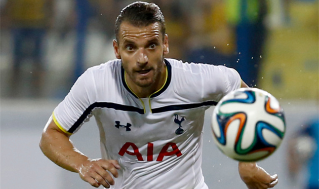 Роберто Солдадо, фото caughtoffside.com