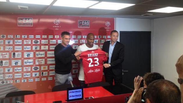 Джимми Бриан, twitter.com/EAG_Officiel