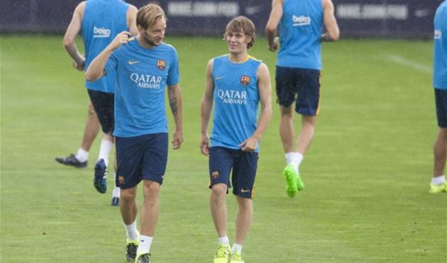 Ален Халилович (справа), AS