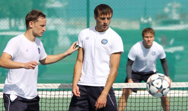 Виталий Гошкодеря (в центре), olimpik.com.ua