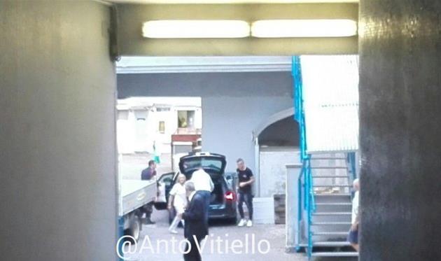 КУЦКА В МИЛАНЕ, TWITTER.COM