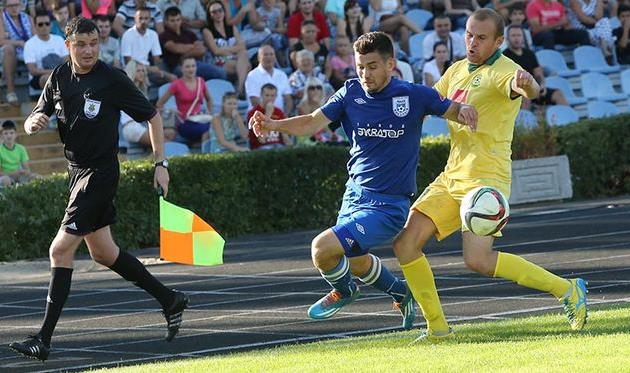 Даже Захаревич вынужден был отрабатывать в отборе, но все равно не остановил Ковалева, фото А.Белоножко, niknews.mk.ua 