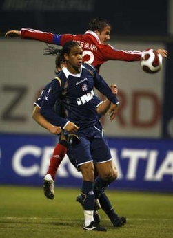 Хорваты против ван дер Ваарта, Reuters