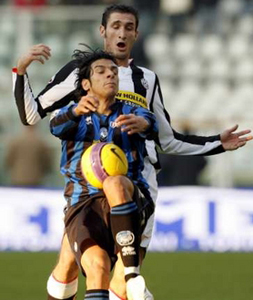 Такая была борьба... Фото Reuters