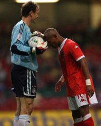 Йенс Леманн - повсюду трудности :)