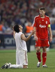 Кака клянется, что ничего не брал:)