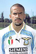 Хуан Себастьян Верон