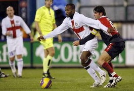 Суасо уходит от Лопеса, Reuters 