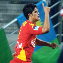 Тулио Де Мело, uefa.com