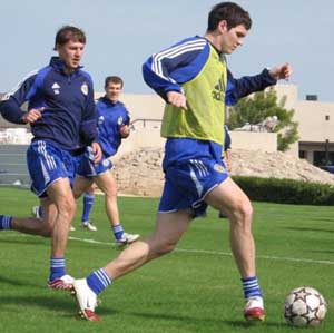 Макс в погоне за Тарасом, fcdynamo.kiev.ua