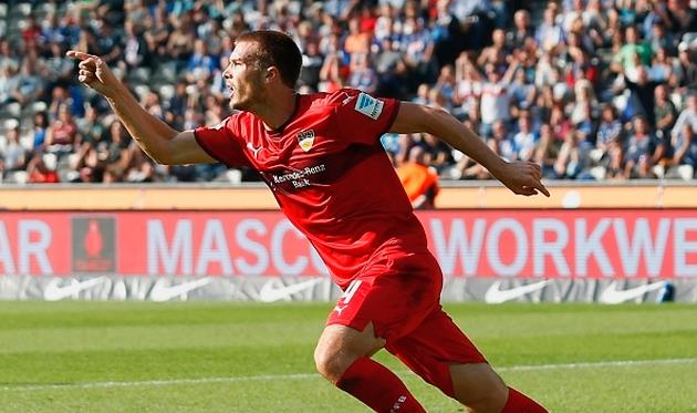 Тони Шуньич празднует гол в ворота Герты, gettyimages