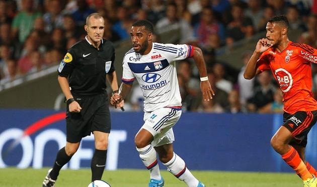 Александр Ляказетт yходит с поля без гола, gettyimages