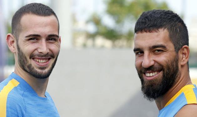 Алейш Видаль и Арда Туран, фото ФК Барселона