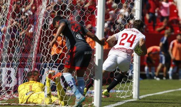 Гол Льоренте не спас Севилью, marca