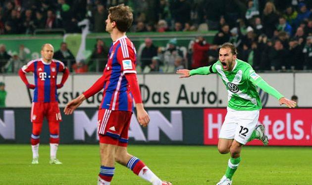 Дост забивает Баварии, Bundesliga.com