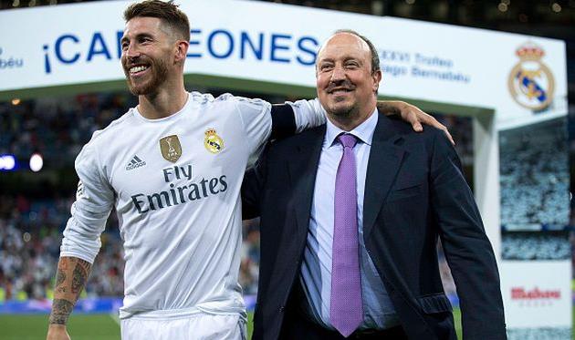 Серхио Рамос (слева) и Рафаэль Бенитес, Getty Images