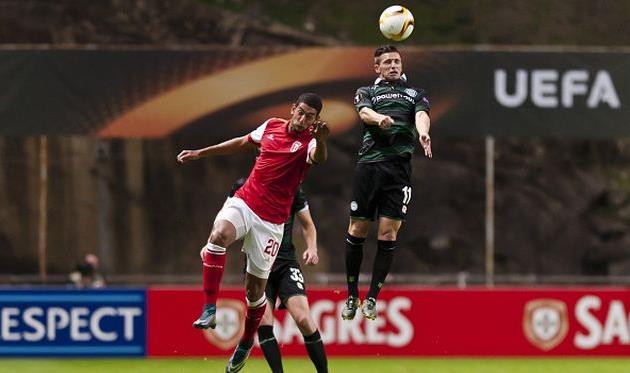 Неуступчивая борьба между игроками Браги и Гронингена, Getty Images