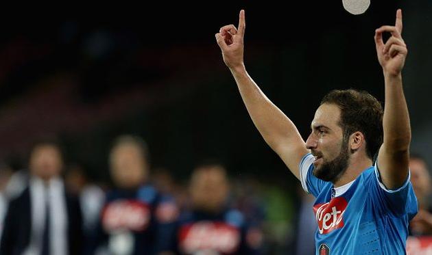 Гонсало Игуаин забил роскошный гол, Getty Images