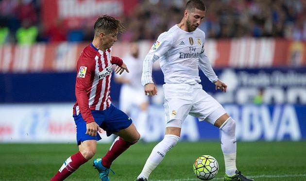Серхио Рамос (справа) в мадридском дерби, Getty Images