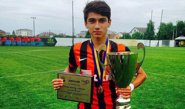 Алан Аусси, vk.com