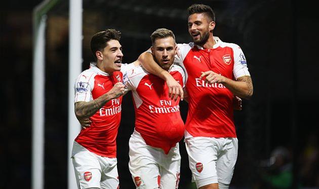 Арсенал празднует гол, Getty Images
