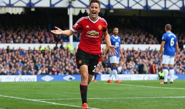 Андер Эррера празднует гол в ворота Эвертона, Getty Images