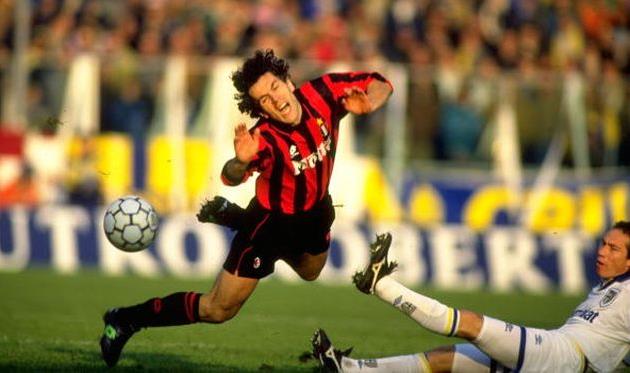 Роберто Донадони (в центре), Getty Images