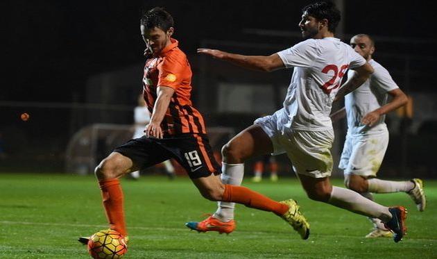 Факундо Феррейра атакует ворота Антальяспора, shakhtar.com