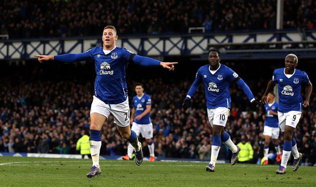 Росс Баркли празднует забитый мяч, фото getty images