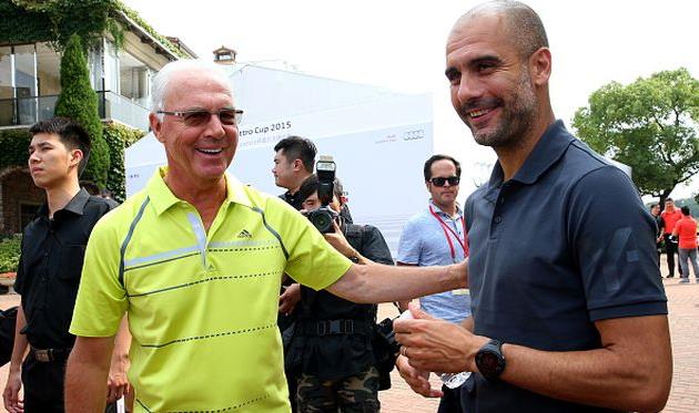 Франц Беккенбауэр (слева) и Хосеп Гвардиола (справа), Getty Images