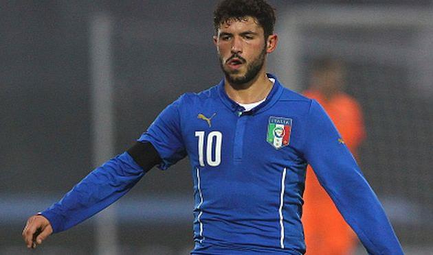 Стефано Сенси в игре за молодежную сборную Италии, Getty Images