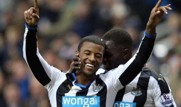 Жоржиньо Вейналдум, PA