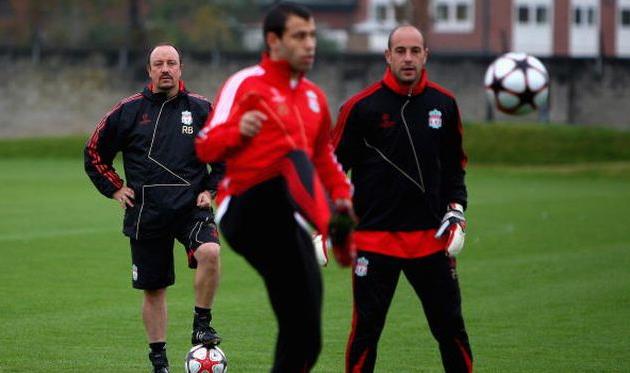 Хавьер Маскерано (по центру), Getty Images