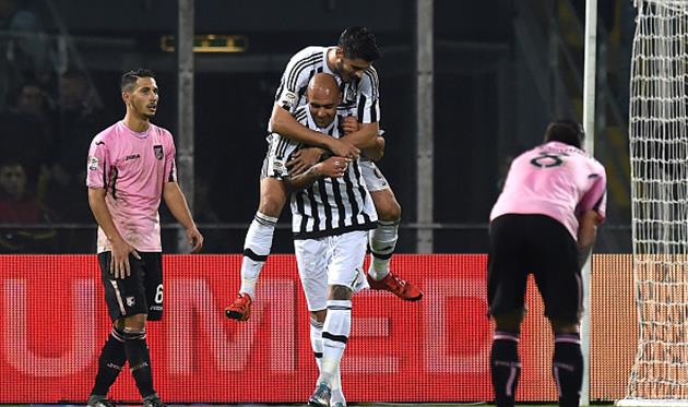 Симоне Дзадза в матче против Палермо, Getty Images