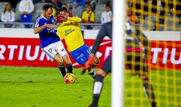 Араухо прорывается к воротам, Marca