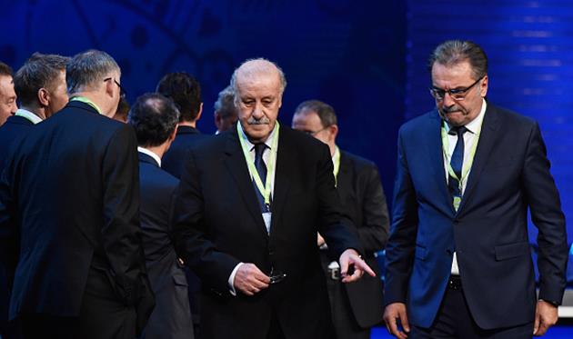 Висенте дель Боске (в центре), Getty Images