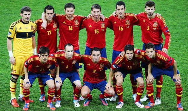 Финал Евро-2012, Касильяс - №1, Арбелоа - №17, Пике - №3, Getty Images